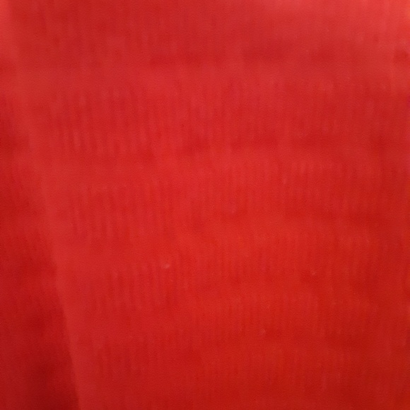 Liz Claiborne Red Pullover Top - Picture 4 of 5